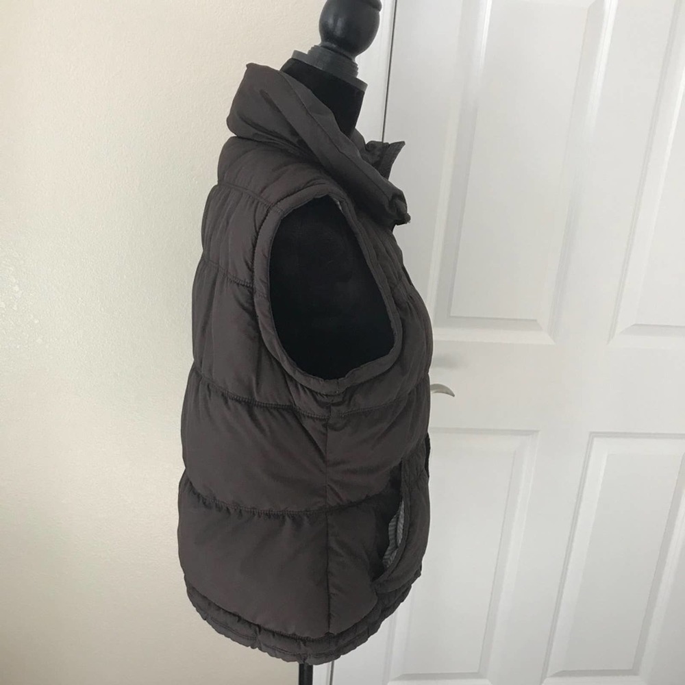 American Eagle Outfitters Brown Puffer Vest - Picture 3 of 5